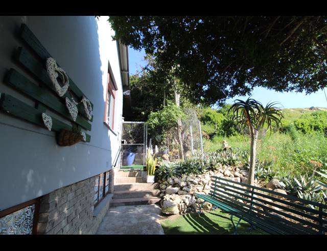 4 BEDROOM HOUSE FOR SALE IN HOOGLAND